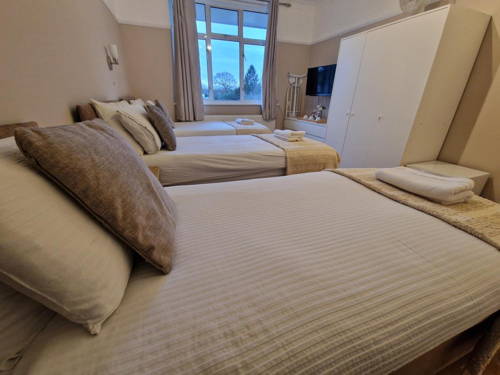 Kathleen House Enfield Εξωτερικό φωτογραφία