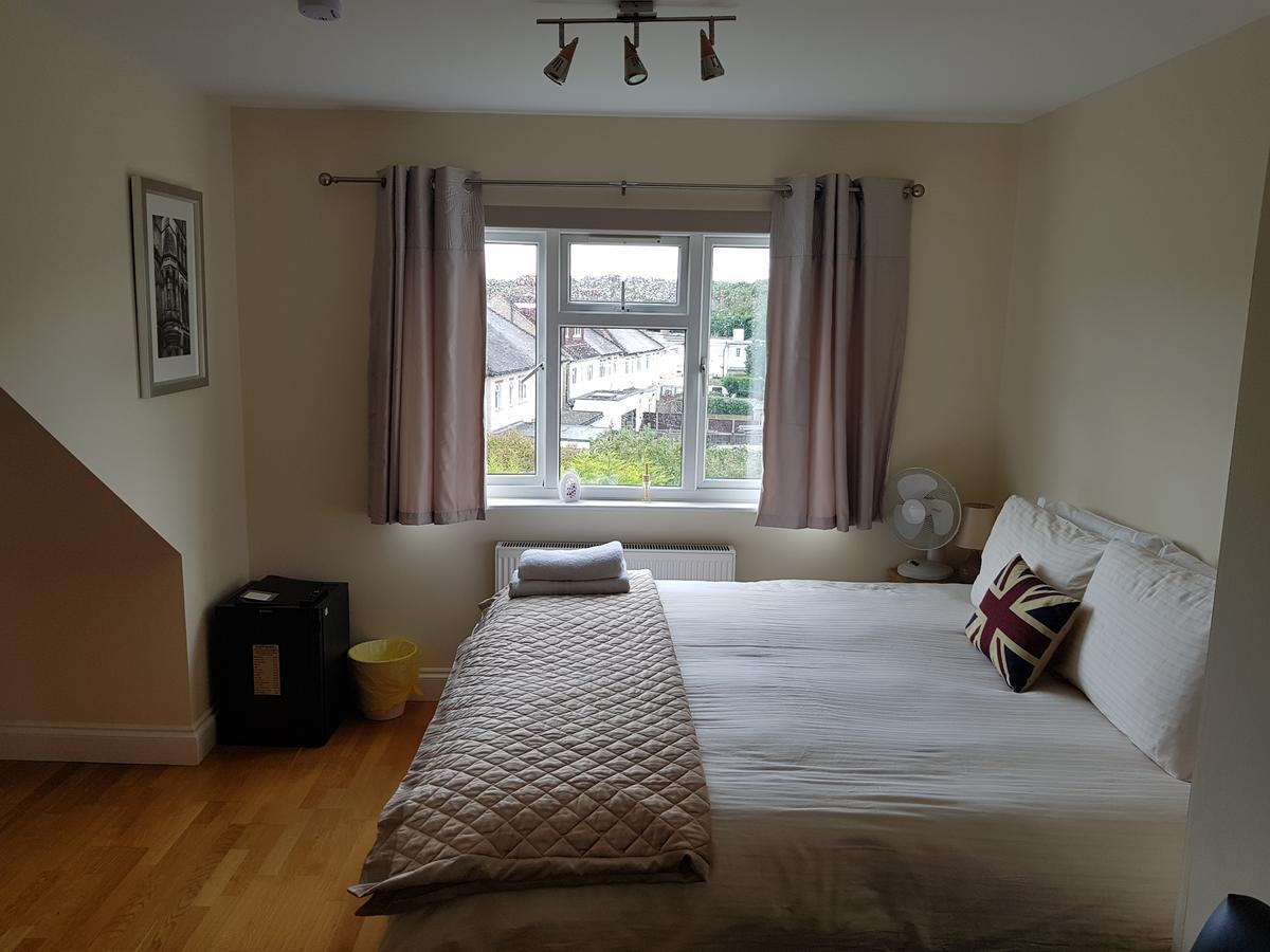 Kathleen House Enfield Εξωτερικό φωτογραφία