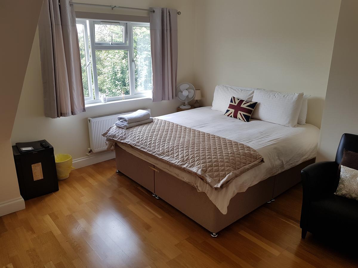 Kathleen House Enfield Εξωτερικό φωτογραφία